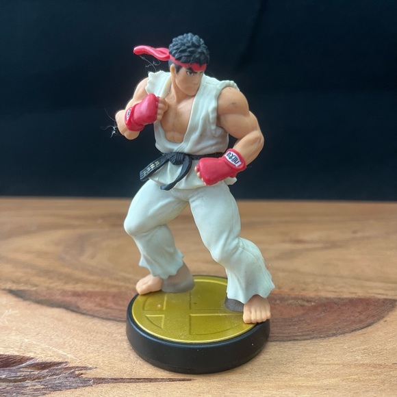 Nintendo Ryu Amiibo - Picture 1 of 6